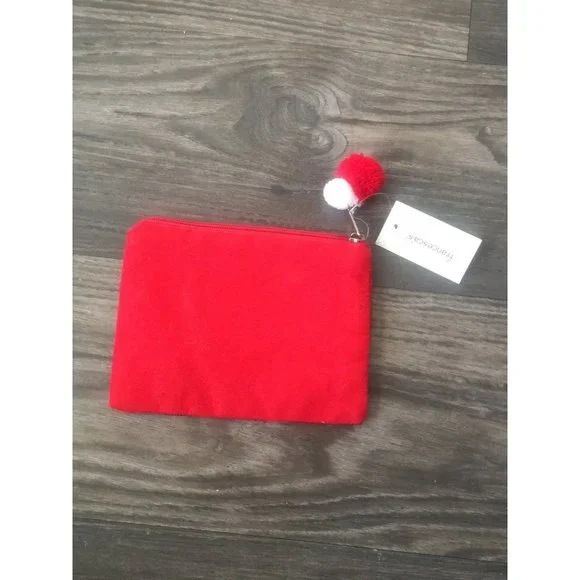 Francesca’s Beaded Love Pouch - Picture 2 of 3